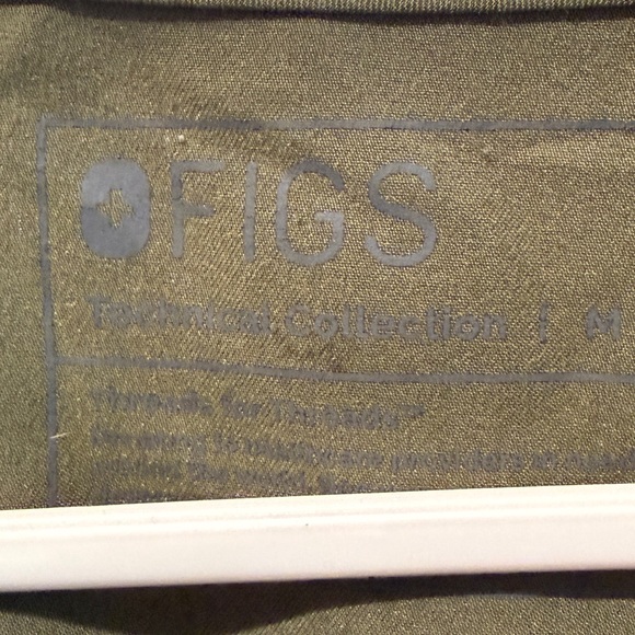 Figs Technical Collection Scrub Top Size L Olive Green - Picture 3 of 6